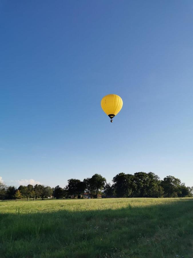 Gites Les Gambes Echenoz-le-Sec Exteriér fotografie